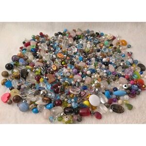 Bead Soup, Half Pound, New and Vintage, Glass Acrylic Stone‎ Wood Crafts